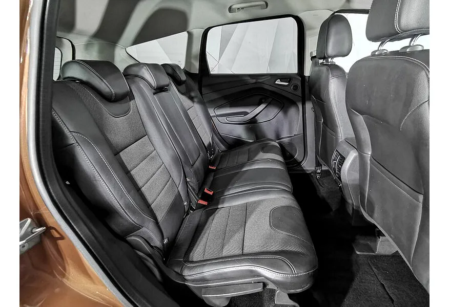 Ford Kuga 1.6 EcoBoost AT AWD (150 л.с.) Titanium Коричневый в АВИЛОН. Слайд №17