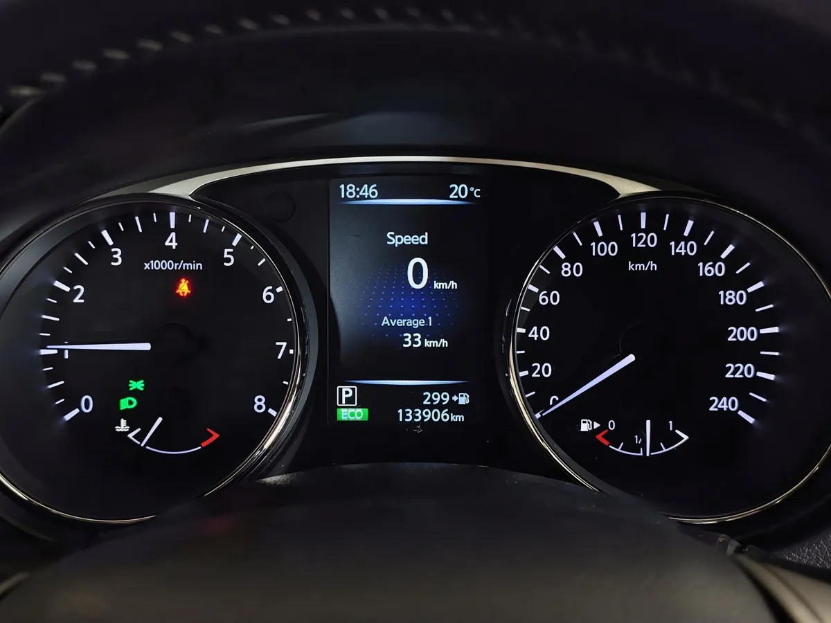 Nissan X-Trail 2.0 CVT (144 л.с.) Черный в АВИЛОН. Слайд №17