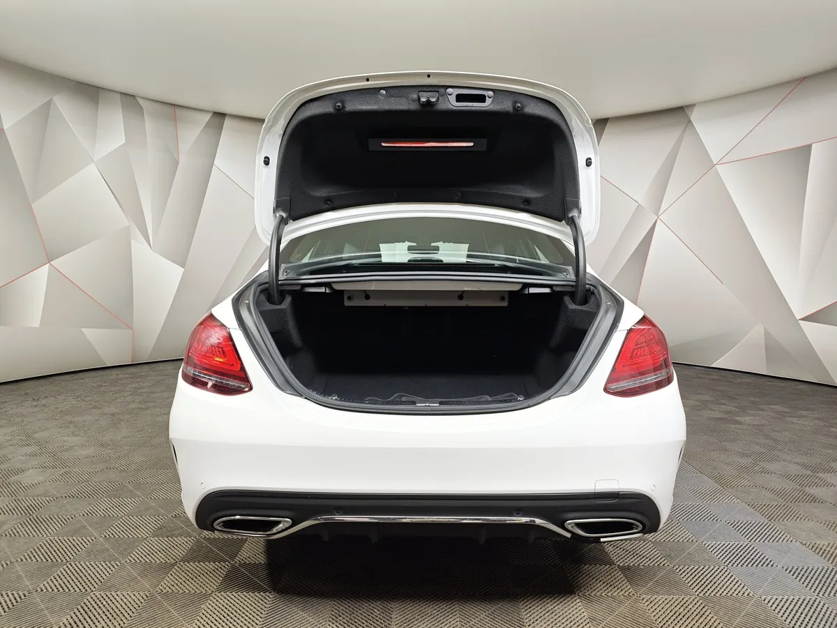 Mercedes-Benz C-Класс C 180 9G-Tronic (150 л.с.) Белый в АВИЛОН. Слайд №12