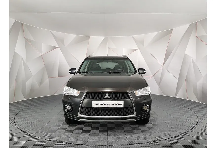 АВИЛОН - Mitsubishi Outlander 2.4 CVT 4WD (170 л.с.) Черный - slide 4