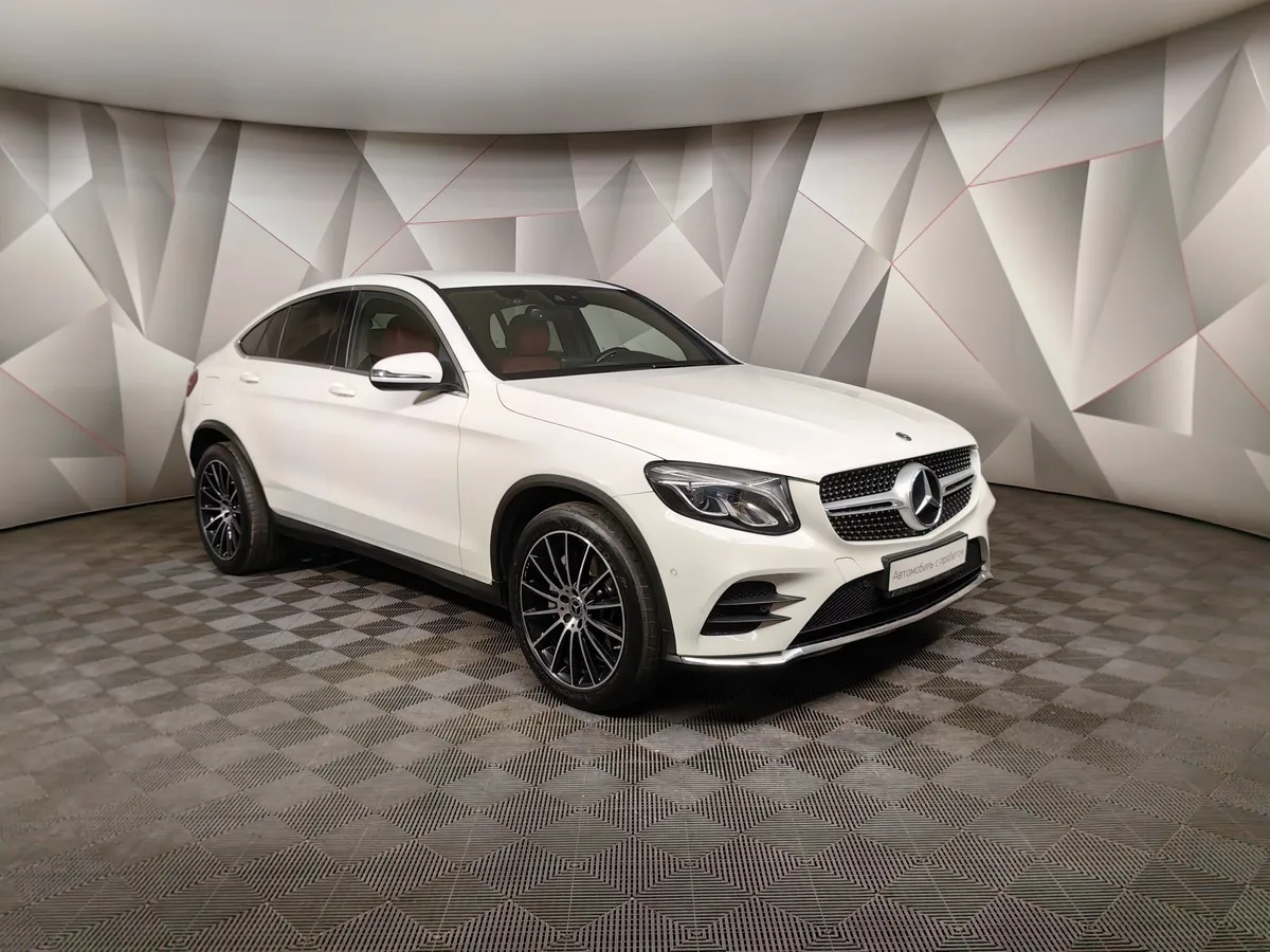 Mercedes-Benz GLC Купе 300 9G-TRONIC 4MATIC (245 л.с.) Sport Белый в АВИЛОН. Слайд №3