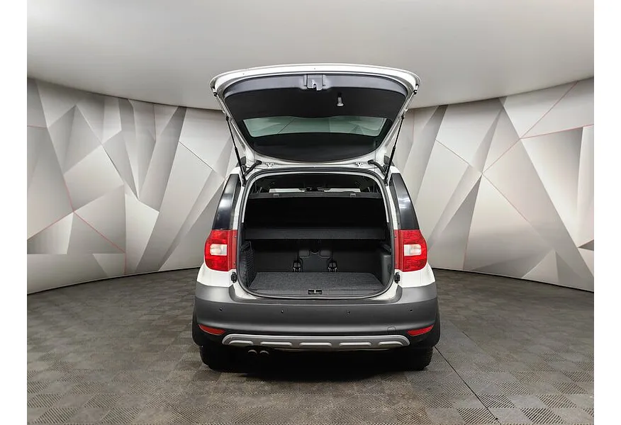 Skoda Yeti 1.4 TSI DSG (122 л.с.) Active Белый в АВИЛОН. Слайд №10