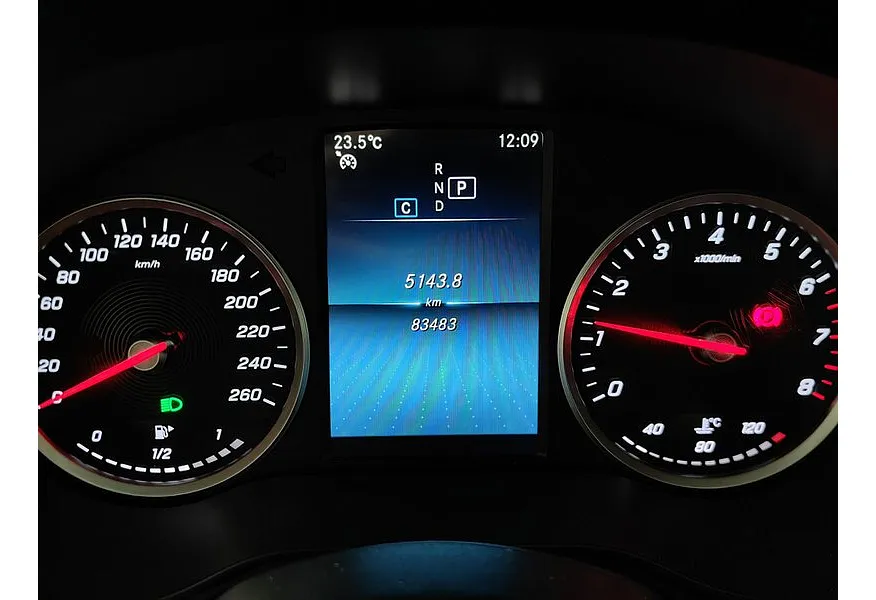 Mercedes-Benz C-Класс C 200 9G-TRONIC 4MATIC (190 л.с.) Premium Серый в АВИЛОН. Слайд №18