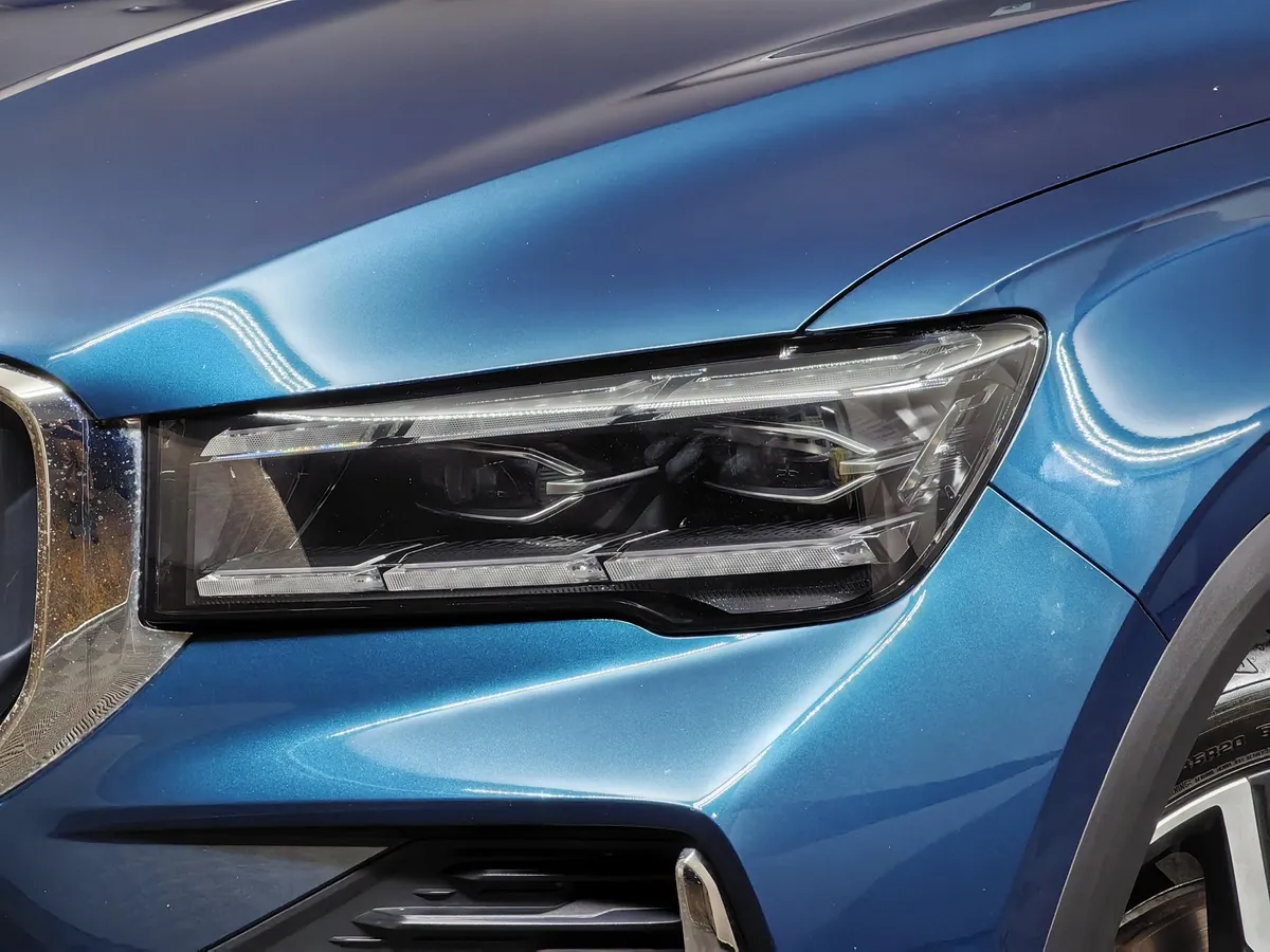 Geely Monjaro 2.0T 8AT 4WD (238 л.с.) Exclusive Синий в АВИЛОН. Слайд №10