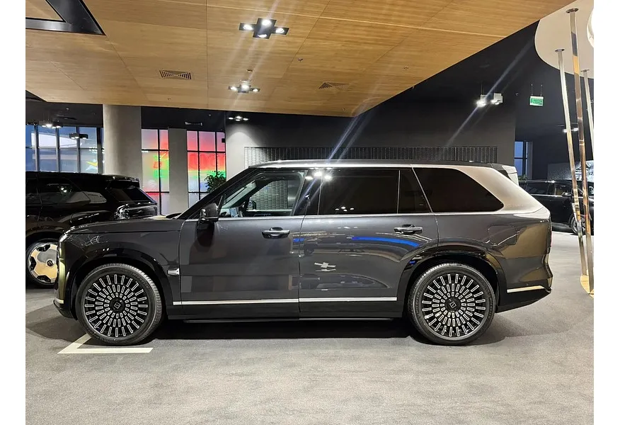 Zeekr 9X 2.0h AT 4WD (1177 л.с.) Max Серый в АВИЛОН. Слайд №2