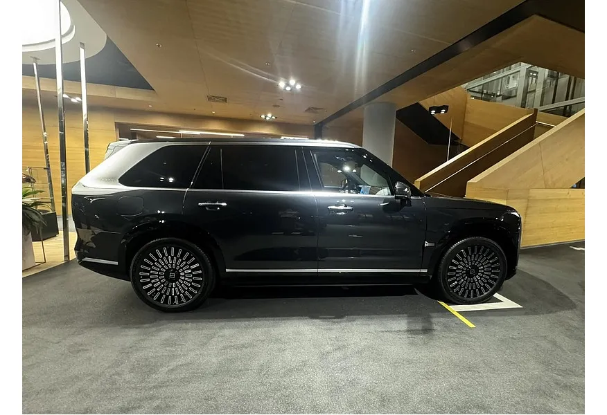 Zeekr 9X 2.0h AT 4WD (1177 л.с.) Ultra Серый в АВИЛОН. Слайд №3