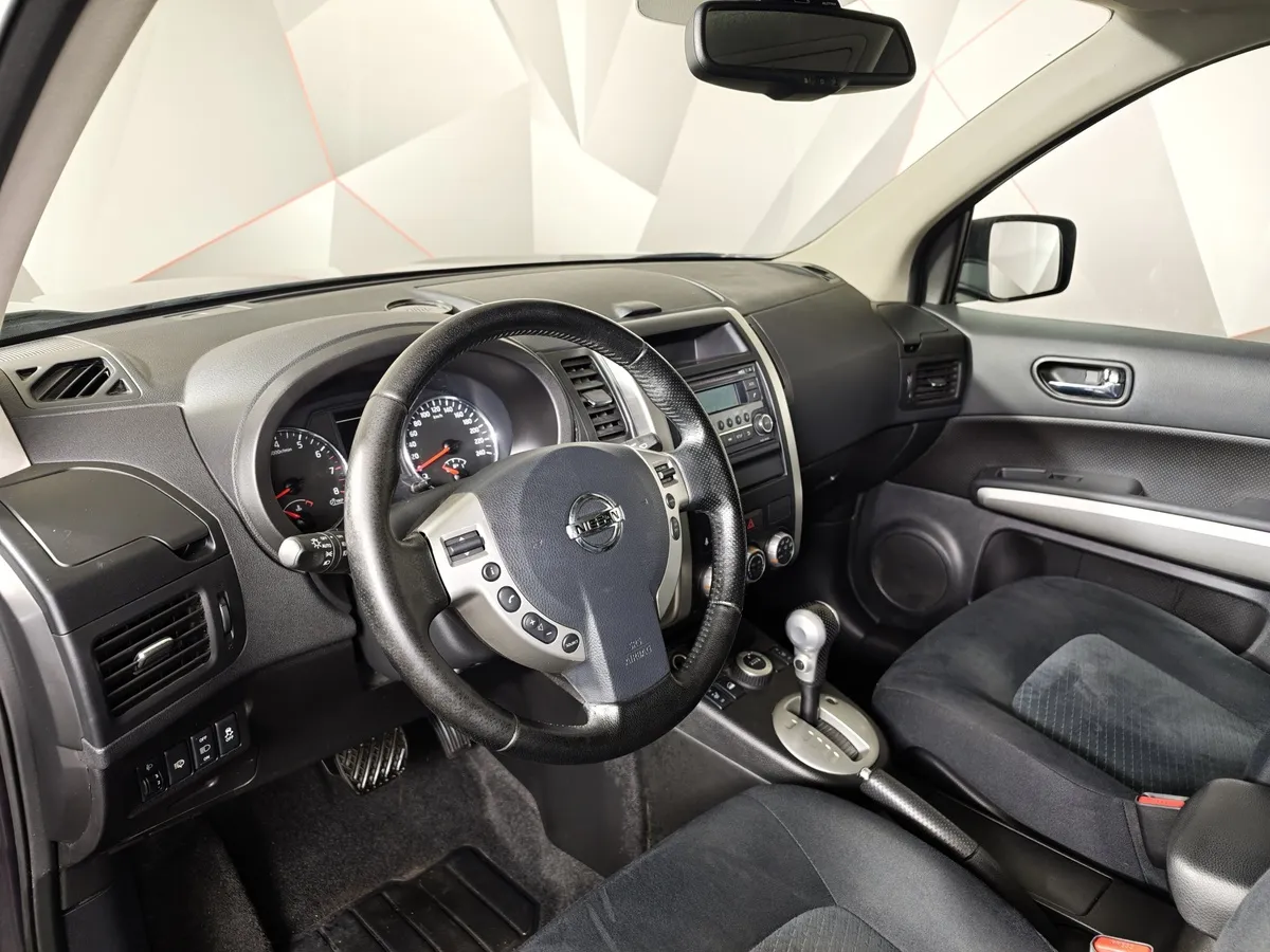 Nissan X-Trail 2.0 CVT AWD (141 л.с.) Комбинированный в АВИЛОН. Слайд №17
