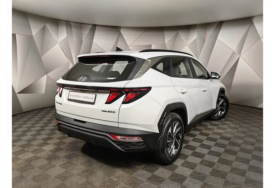 Hyundai Tucson D2.0 Smartstream 8AT 4WD (186 л.с.) Lifestyle + Smart Sense Белый в АВИЛОН. Слайд №2