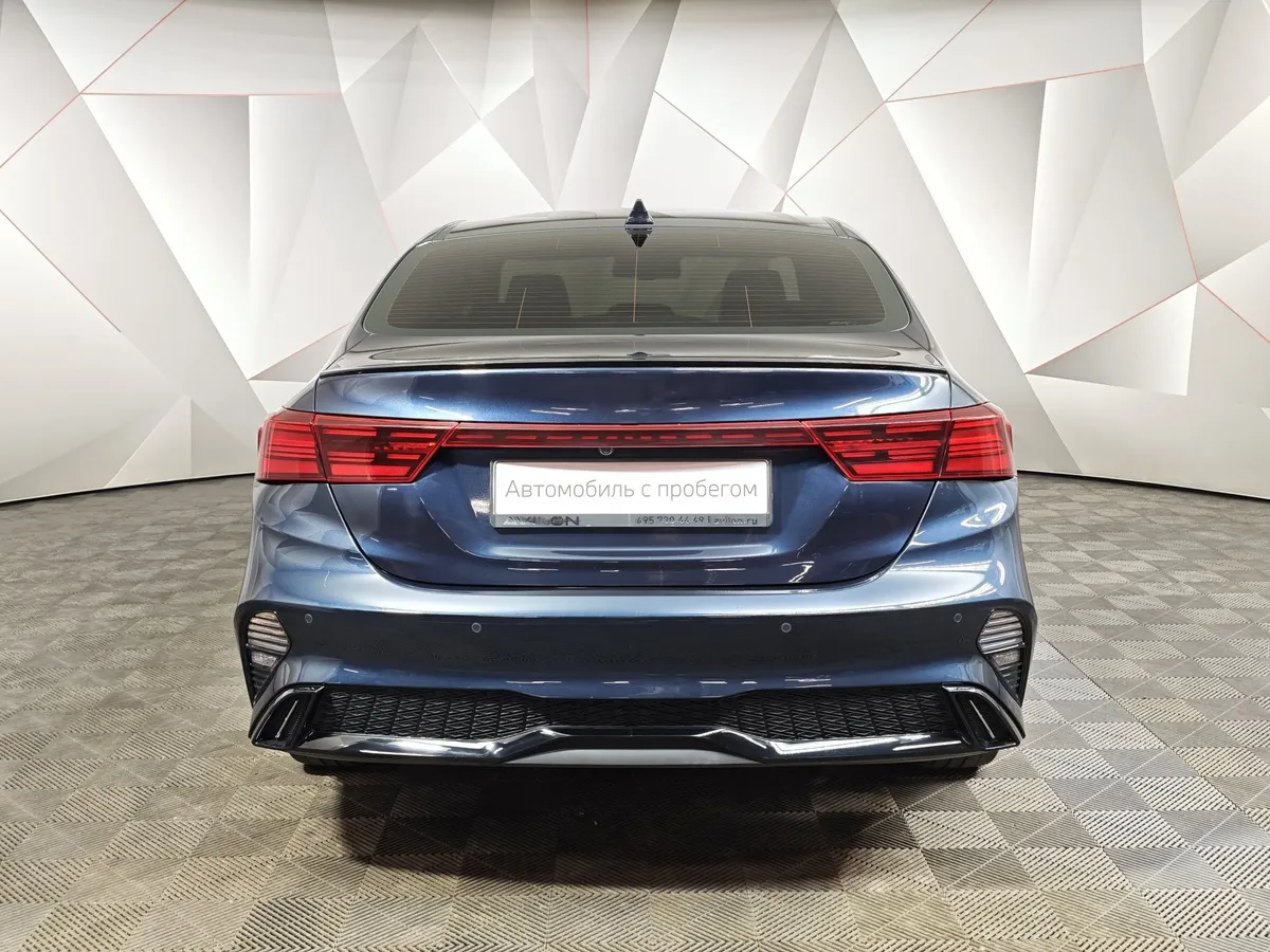 Kia Cerato 2.0 MPI AT (150 л.с.) GT Line Синий в АВИЛОН. Слайд №8