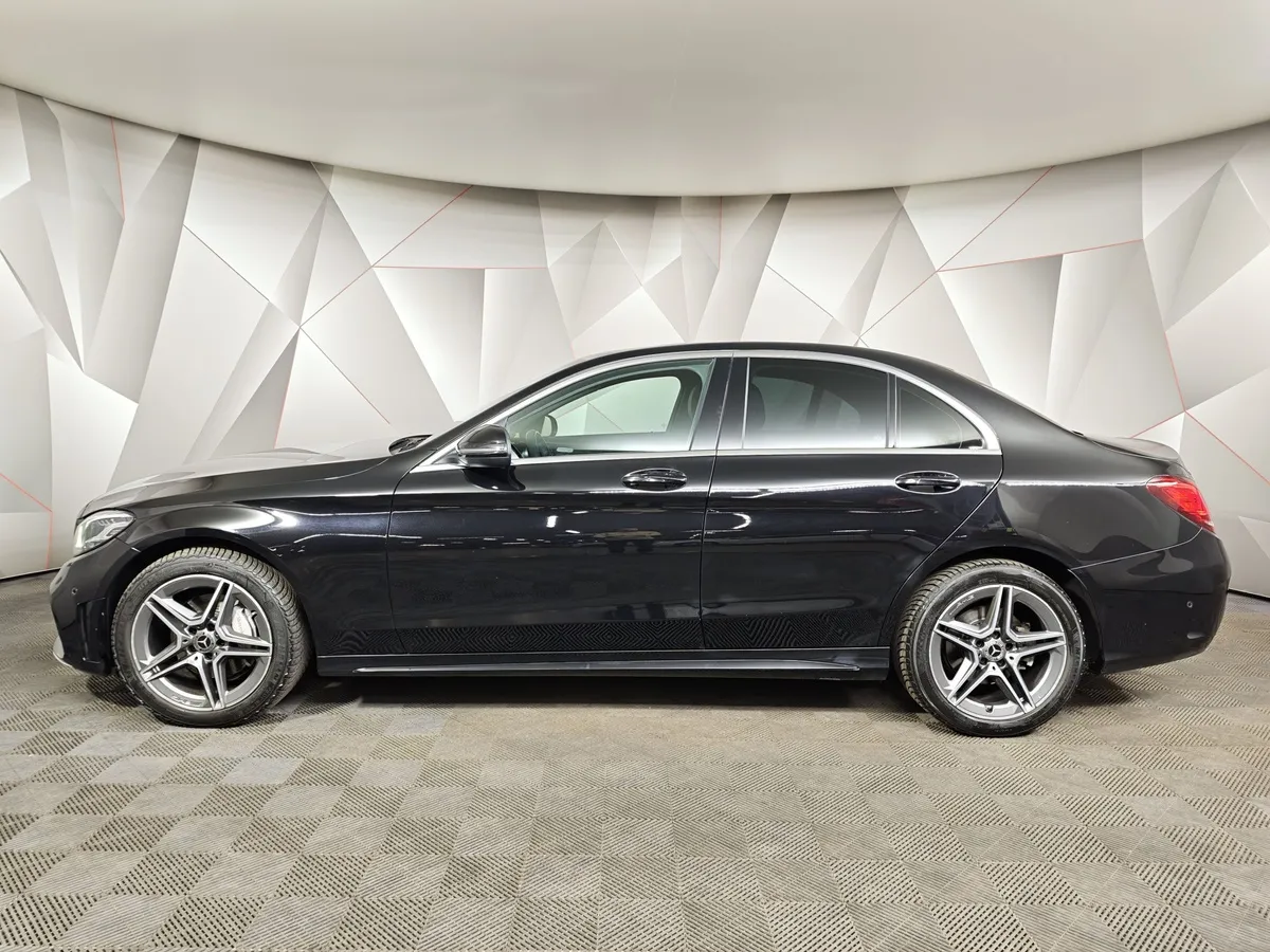 Mercedes-Benz C-Класс C 200 9G-TRONIC 4MATIC (190 л.с.) Sport Черный в АВИЛОН. Слайд №5