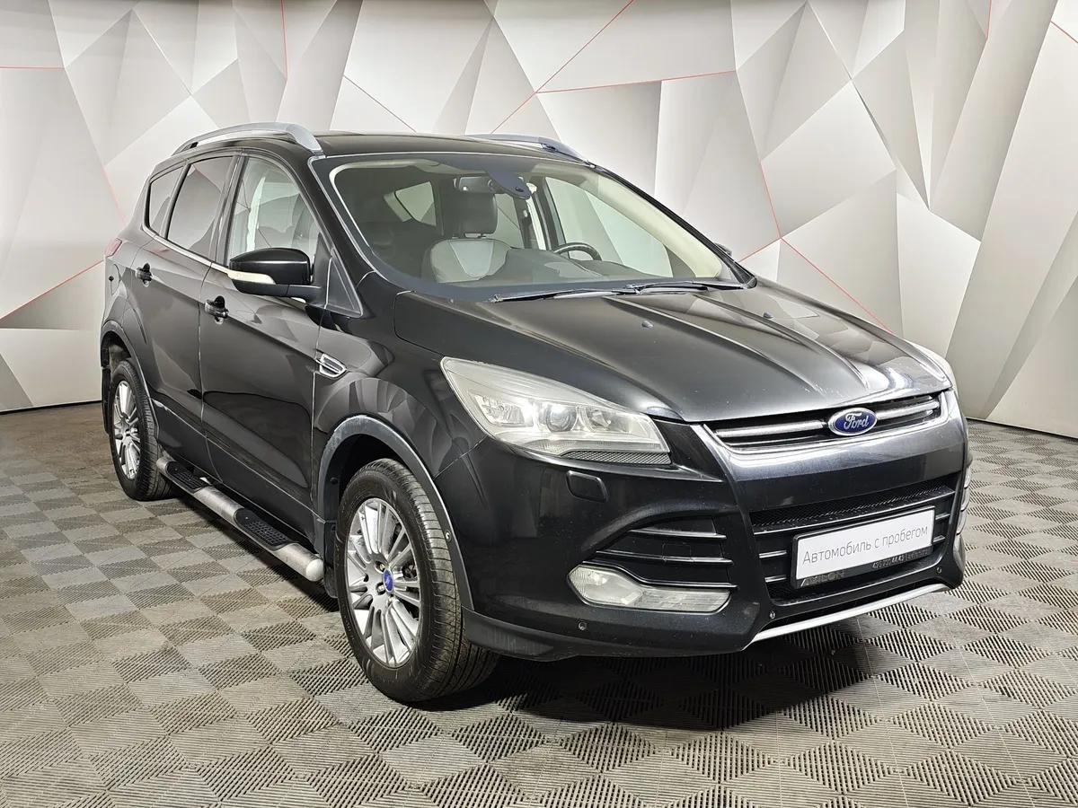 Ford Kuga 1.6 EcoBoost AT AWD (150 л.с.) Titanium Черный в АВИЛОН. Слайд №3