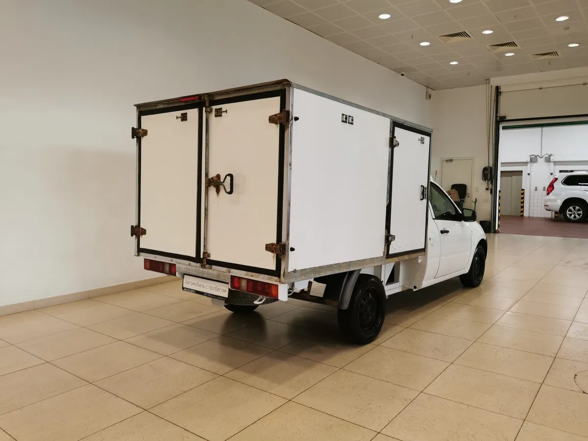 ВАЗ (Lada) 4x4 1.7 MT (81 л.с.) Белый в АВИЛОН. Слайд №2