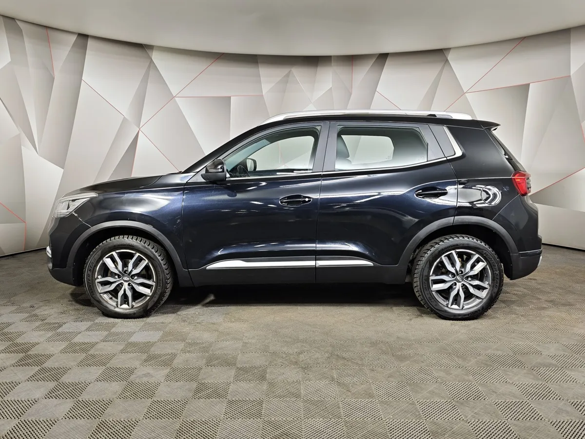 Chery Tiggo 4 1.5 CTV (113 л.с.) Travel Черный в АВИЛОН. Слайд №5