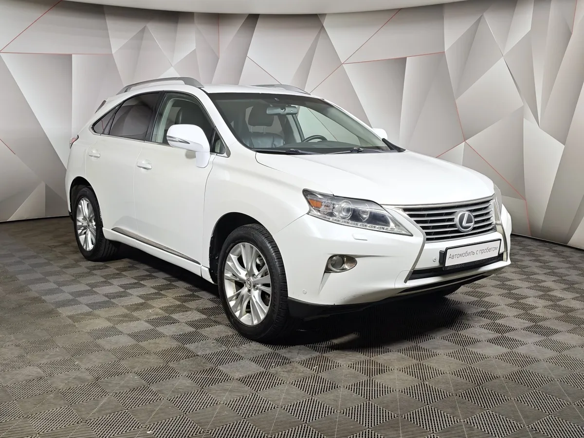 Lexus RX 270 AT (188 л.с.) Белый в АВИЛОН. Слайд №3