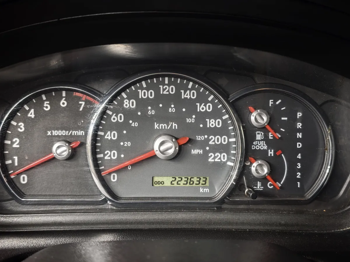 Mitsubishi Galant 2.4 AT (160 л.с.) Голубой в АВИЛОН. Слайд №17