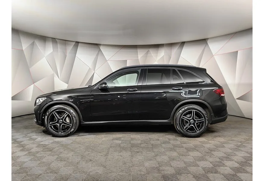 Mercedes-Benz GLC 300 9G-TRONIC 4MATIC (249 л.с.) Sport Plus (Локальная сборка) Черный в АВИЛОН. Слайд №5