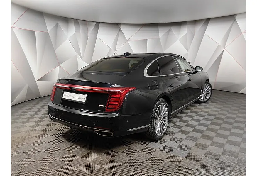 Hongqi H9 2.0 DCT RWD (245 л.с.) Deluxe Черный в АВИЛОН. Слайд №2