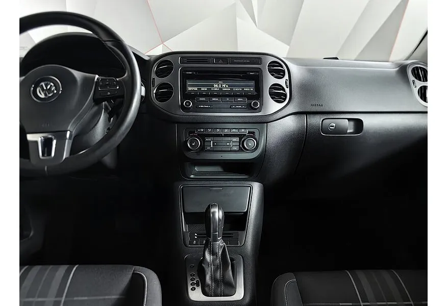 Volkswagen Tiguan 1.4 TSI BlueMotion DSG (150 л.с.) Sport&Style Коричневый в АВИЛОН. Слайд №15