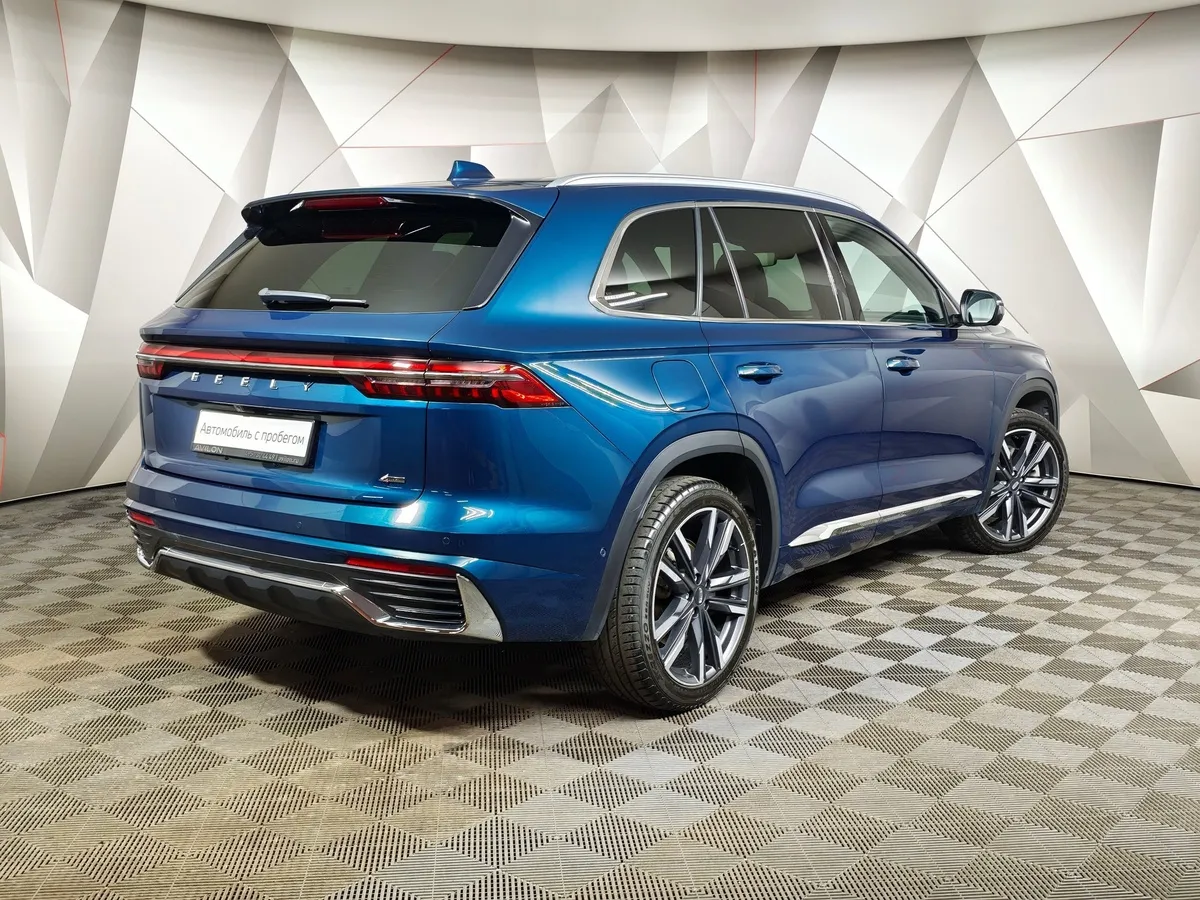 Geely Monjaro 2.0T 8AT 4WD (238 л.с.) Флагман Синий в АВИЛОН. Слайд №2