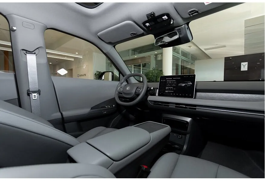 EVOLUTE i-JOY AT (163 л.с.) Оранжевый в АВИЛОН. Слайд №10