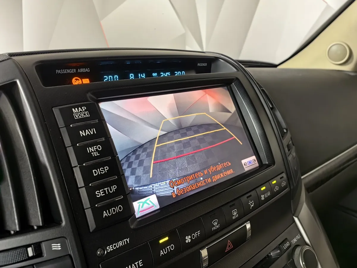 Toyota Land Cruiser 4.5 Twin-Turbo D AT 4WD (5 мест) (235 л.с.) Престиж Черный в АВИЛОН. Слайд №22