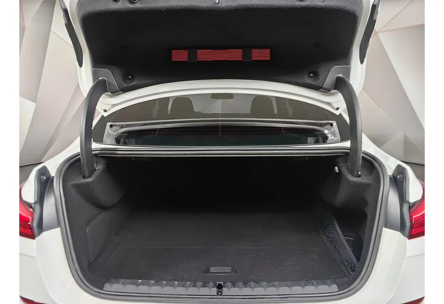 BMW 2 серия Gran Coupe 218i (140 л.с.) M Sport Pro Белый в АВИЛОН. Слайд №9