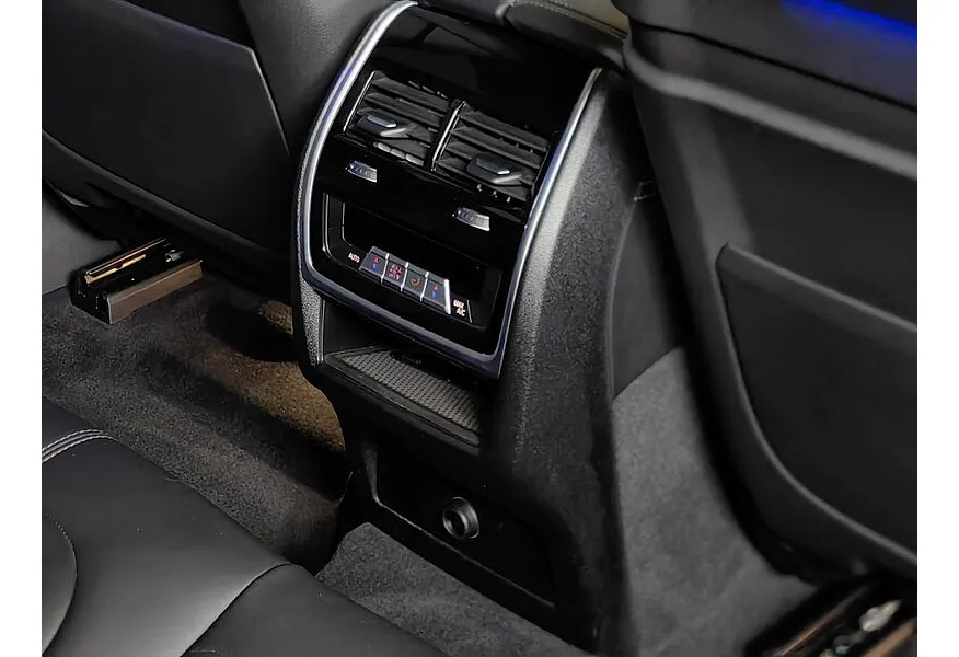 BMW X6 3.0 AT xDrive30d (249 л.с.) M Sport Pro Синий в АВИЛОН. Слайд №21