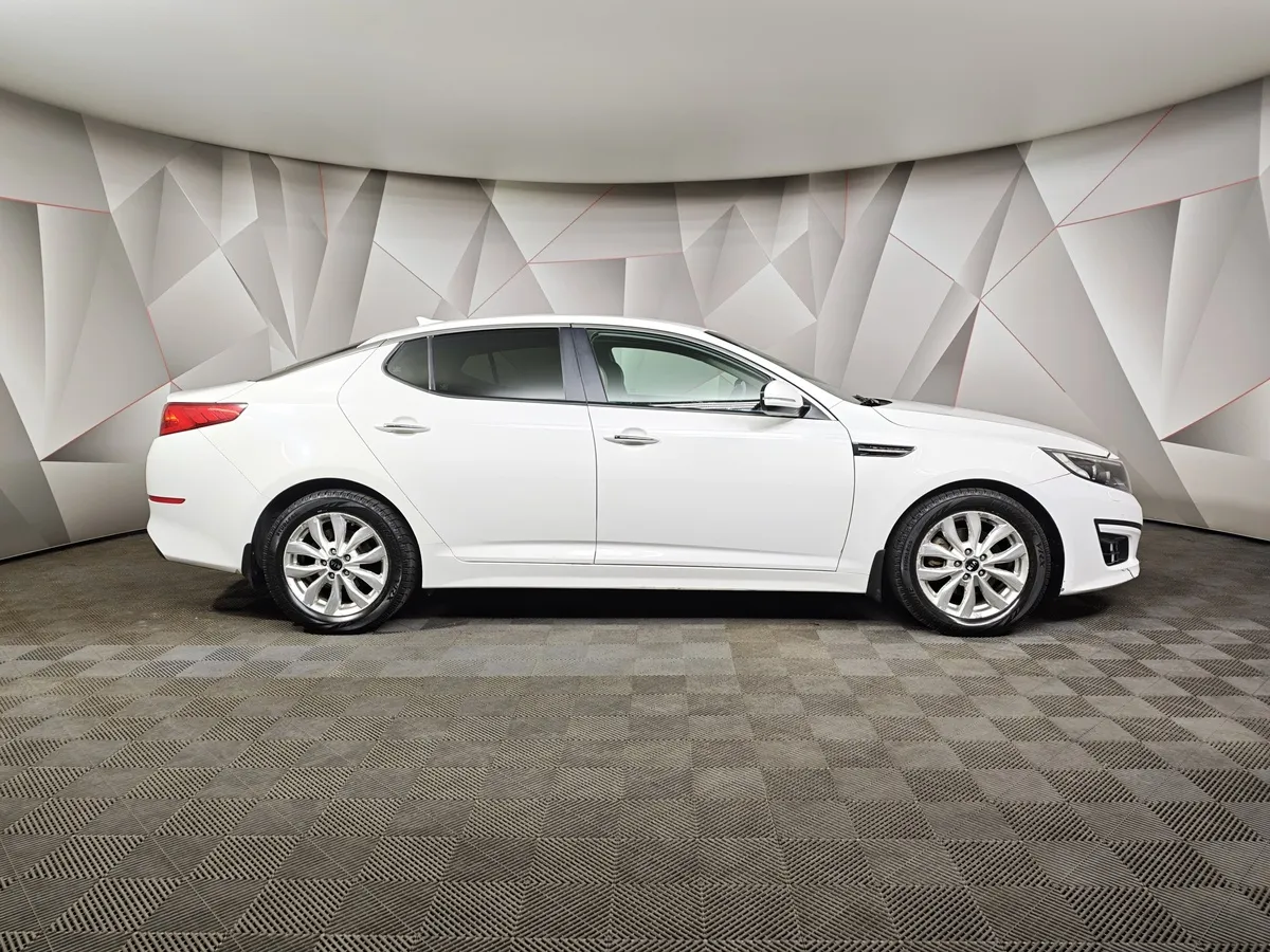 Kia Optima 2.4 AT (180 л.с.) Comfort Белый в АВИЛОН. Слайд №6