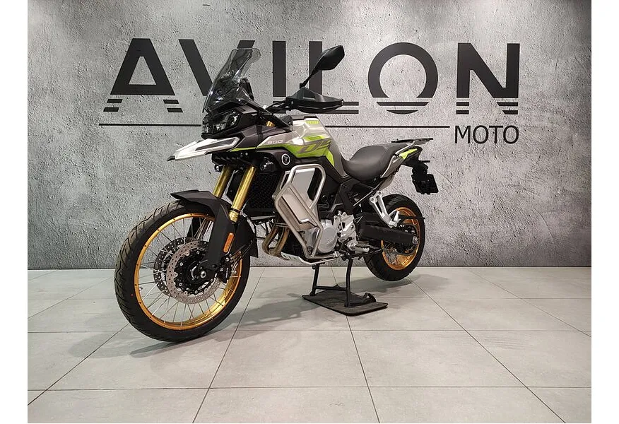 АВИЛОН - VOGE DS900X 895 см³ (96 л.с.) (96) Зеленый - slide 9741163