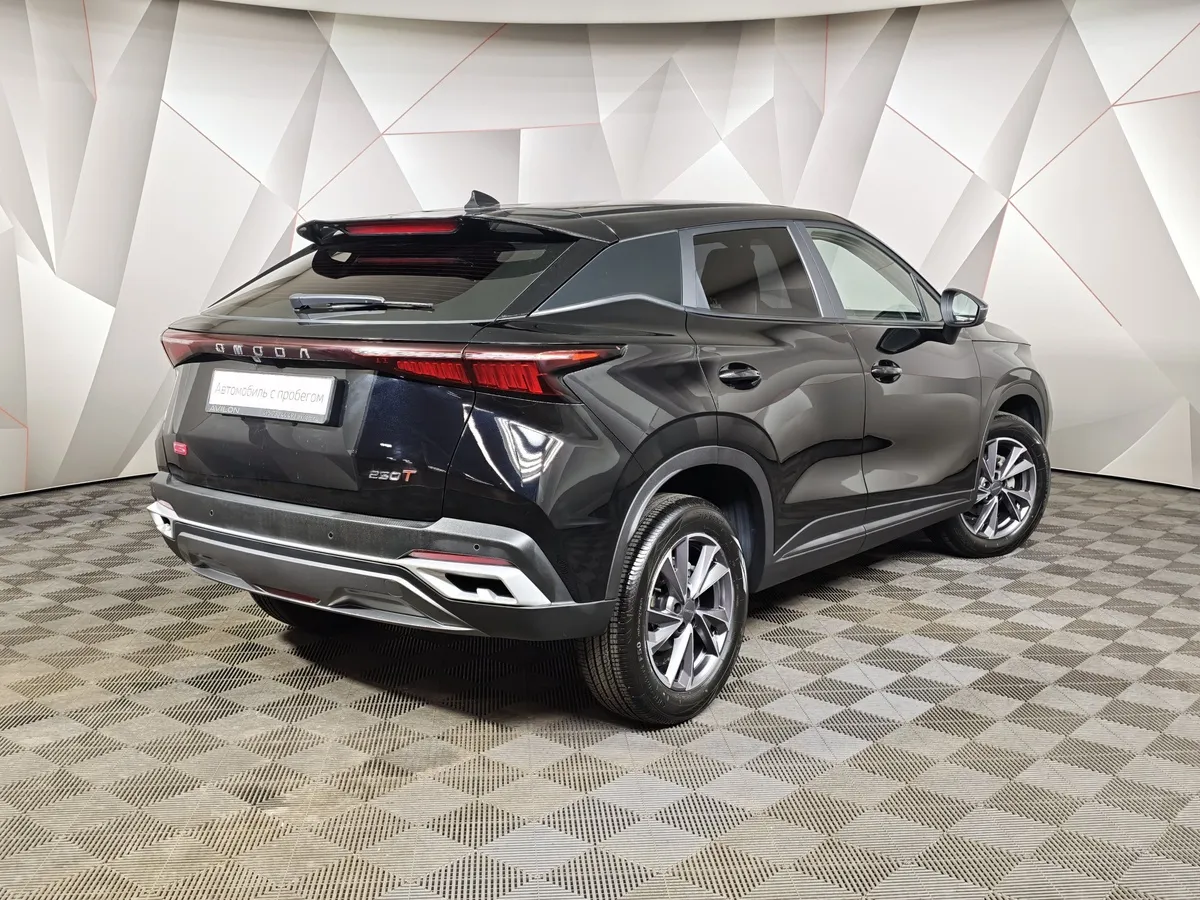 Omoda C5 1.5T CVT (147 л.с.) Ultimate Черный в АВИЛОН. Слайд №2