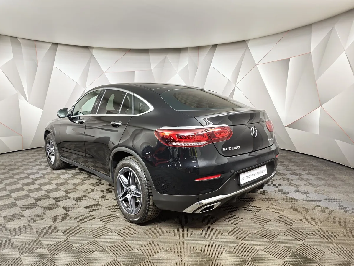 Mercedes-Benz GLC Купе 300 9G-TRONIC 4MATIC (249 л.с.) Sport Черный в АВИЛОН. Слайд №4