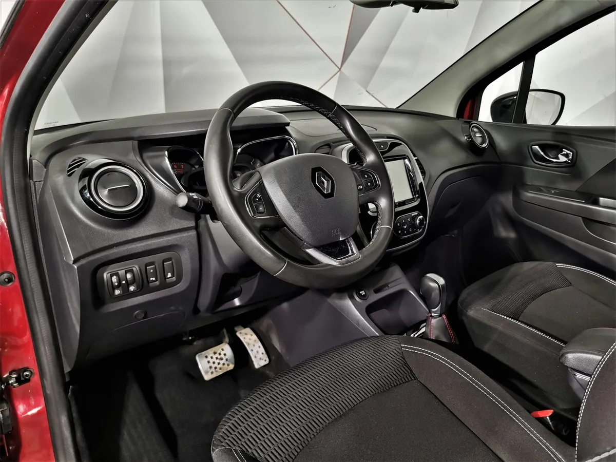 Renault Kaptur 1.6 X-tronic (114 л.с.) Life Красный в АВИЛОН. Слайд №18