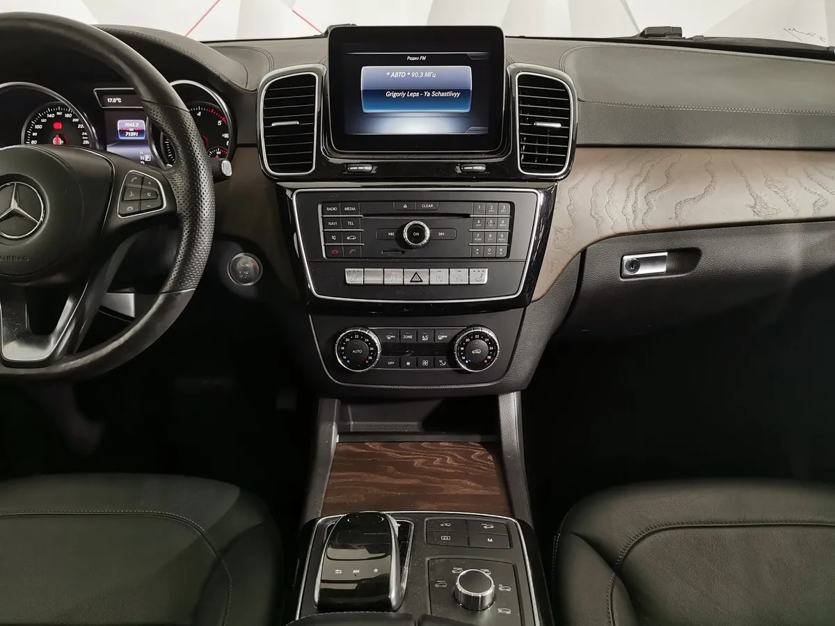 Mercedes-Benz GLS 350 d 4MATIC 9G-TRONIC (249 л.с.) Особая серия Коричневый в АВИЛОН. Слайд №14