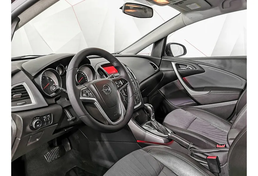 Opel Astra 1.4 Turbo AT (140 л.с.) Коричневый в АВИЛОН. Слайд №19