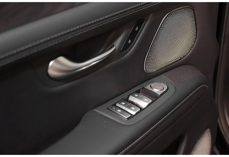 LIVE. Слайд №19