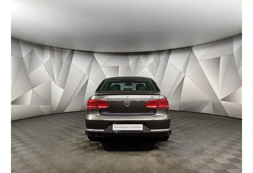 Volkswagen Passat 1.8 TSI DSG (152 л.с.) Коричневый в АВИЛОН. Слайд №8