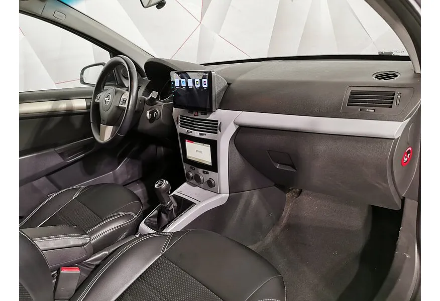 Opel Astra 1.4 ecoFLEX MT (90 л.с.) Белый в АВИЛОН. Слайд №13