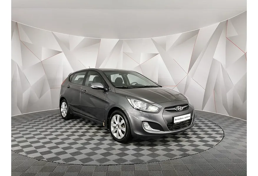 Hyundai Solaris 1.6 AT (123 л.с.) Family Серый в АВИЛОН. Слайд №3