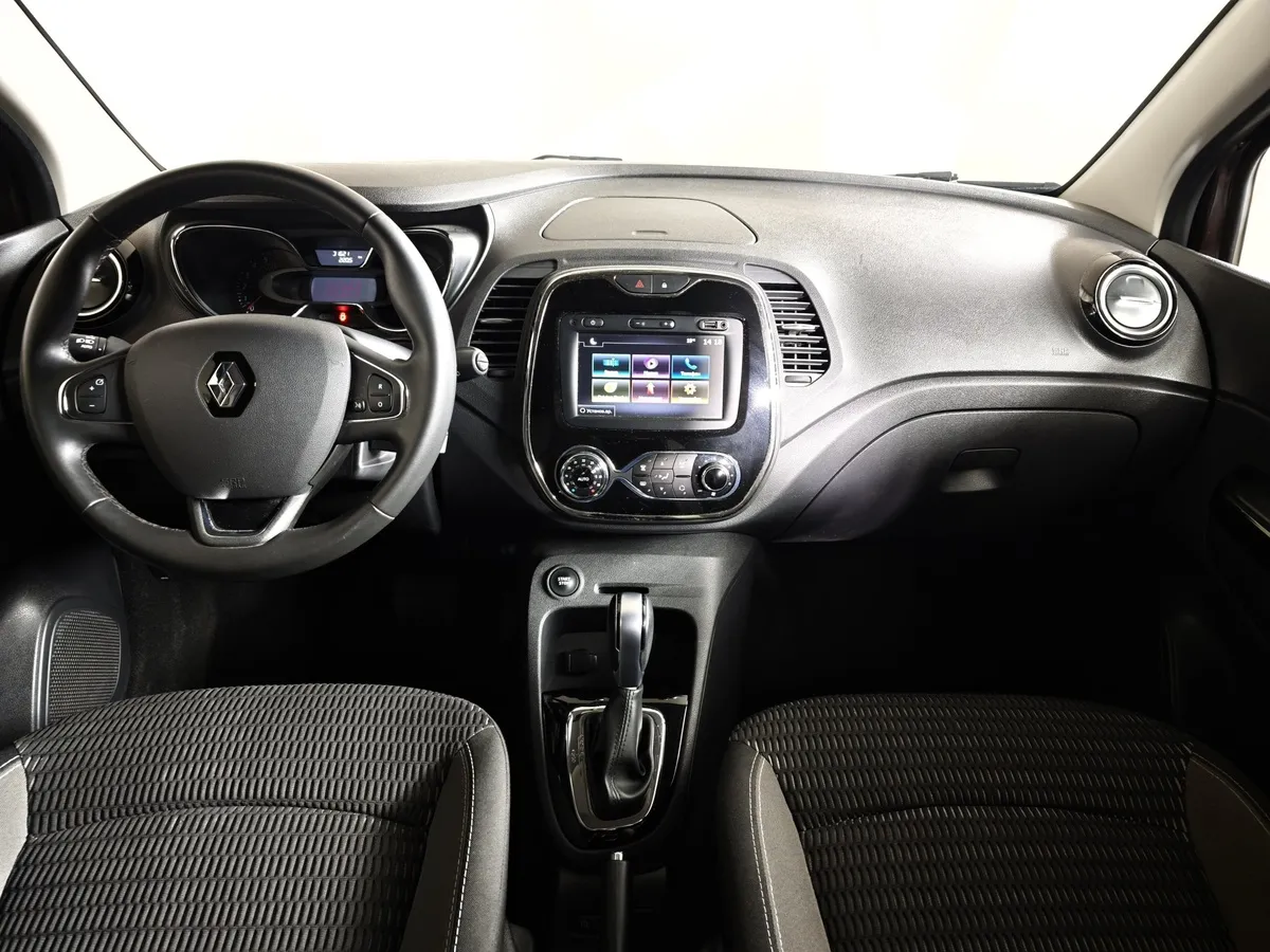 Renault Kaptur 1.6 MT (114 л.с.) Extreme Коричневый в АВИЛОН. Слайд №12