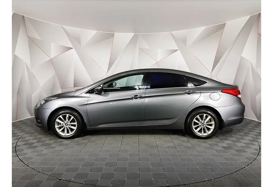 Hyundai i40 2.0 AT (150 л.с.) Comfort Серый в АВИЛОН. Слайд №5