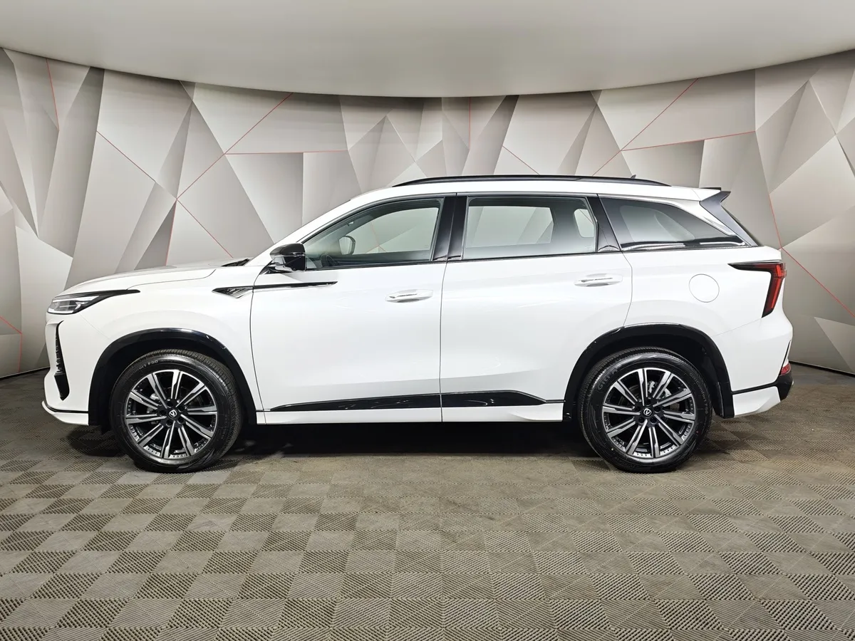 Changan CS75PLUS 2.0 AT (223 л.с.) Comfort Белый в АВИЛОН. Слайд №5