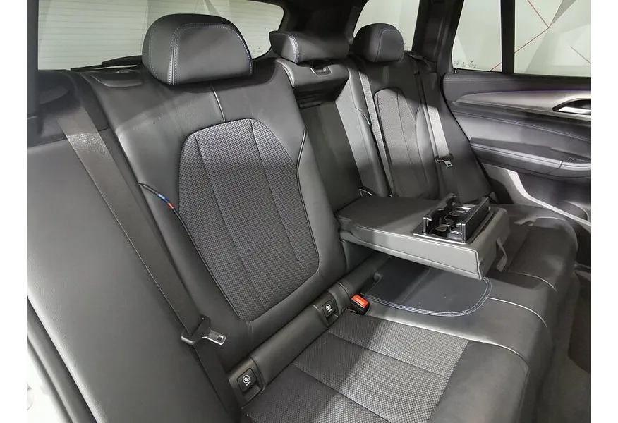 АВИЛОН - BMW X3 xDrive20d AT (190 л.с.) M Sport Белый - slide 10