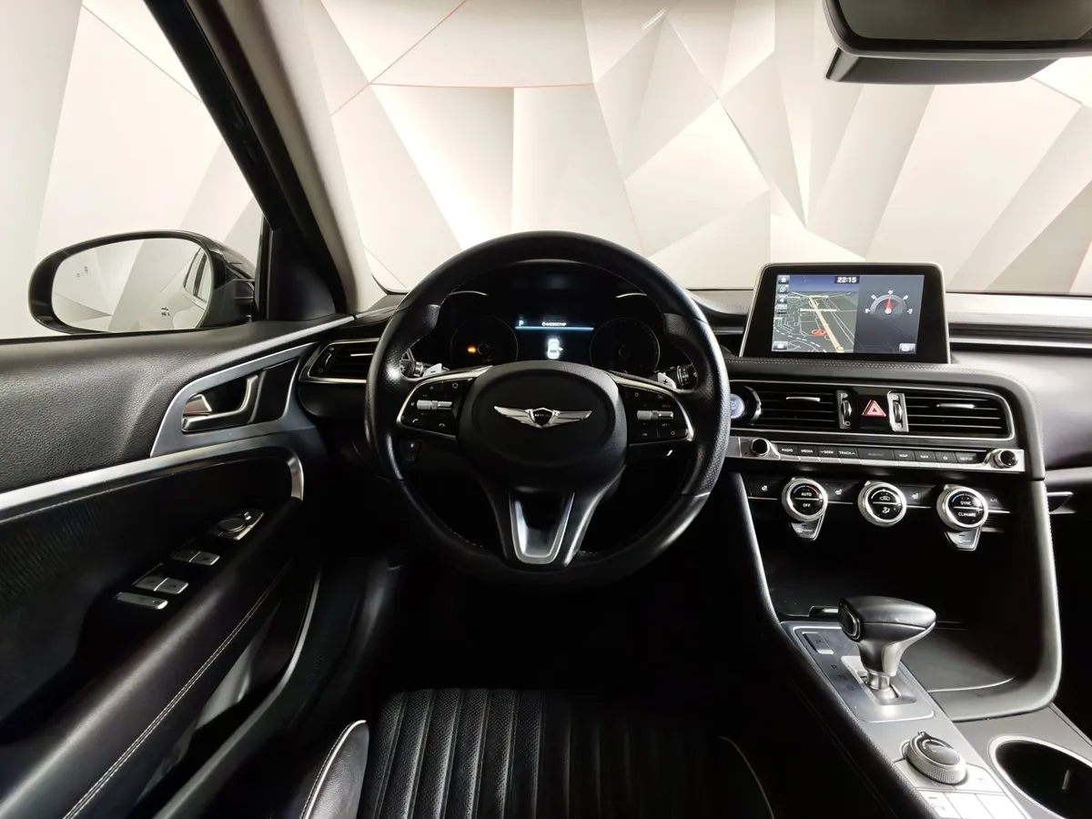 Genesis G70 2.0 T AT AWD (197 л.с.) Supreme + Panorama Черный в АВИЛОН. Слайд №20