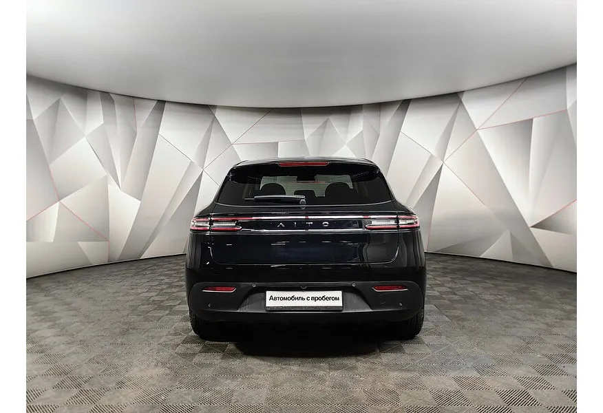 AITO M5 1.5 AT 4WD (496 л.с.) Ultimate Черный в АВИЛОН. Слайд №8