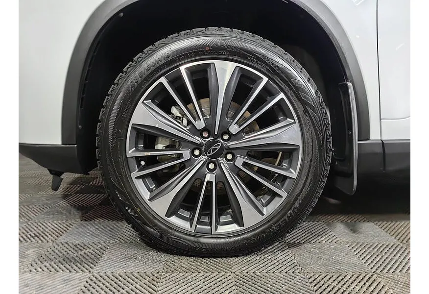 Chery Tiggo 8 Pro Hybrid 1.5T DHT 2WD (235 л.с.) Ultimate Белый в АВИЛОН. Слайд №9