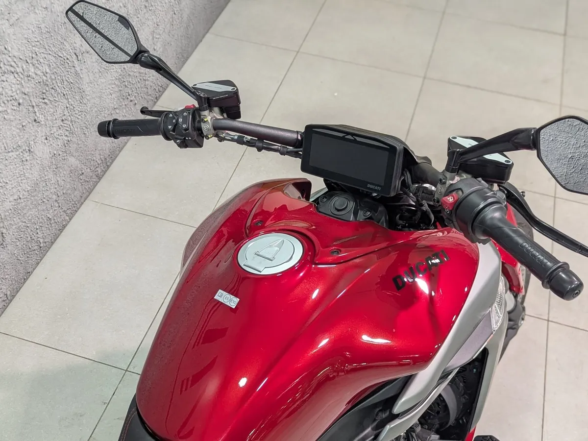 Ducati XDiavel V4 V4 1158 см³ (168 л.с.) (168) 1158 Красный в АВИЛОН. Слайд №7
