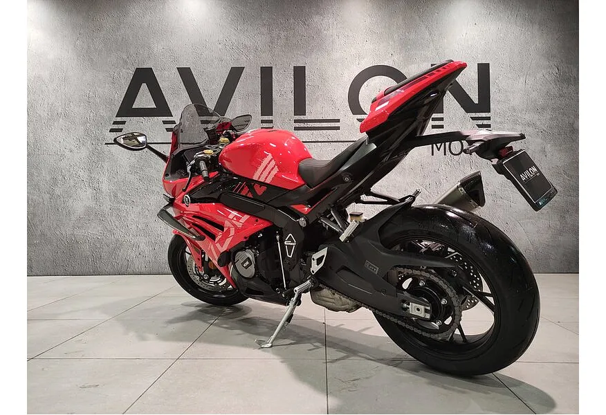 АВИЛОН - VOGE RR660S 662 см³ (99 л.с.) (99) 660 Красный - slide 4