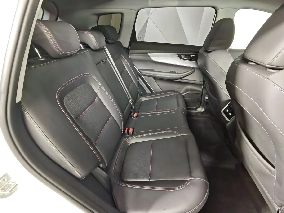 Chery Tiggo 7 Pro 1.5 CTV (147 л.с.) Prestige Белый в АВИЛОН. Слайд №15
