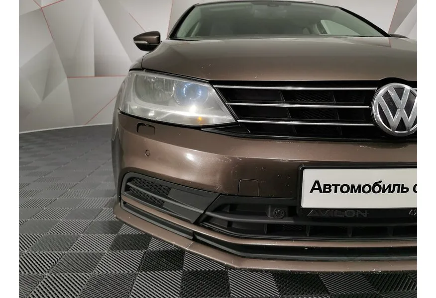 АВИЛОН - Volkswagen Jetta 1.6 MPI AT (110 л.с.) Trendline Коричневый - slide 15