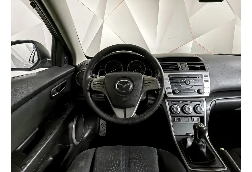 Mazda 6 1.8 MT (120 л.с.) Фиолетовый в АВИЛОН. Слайд №18